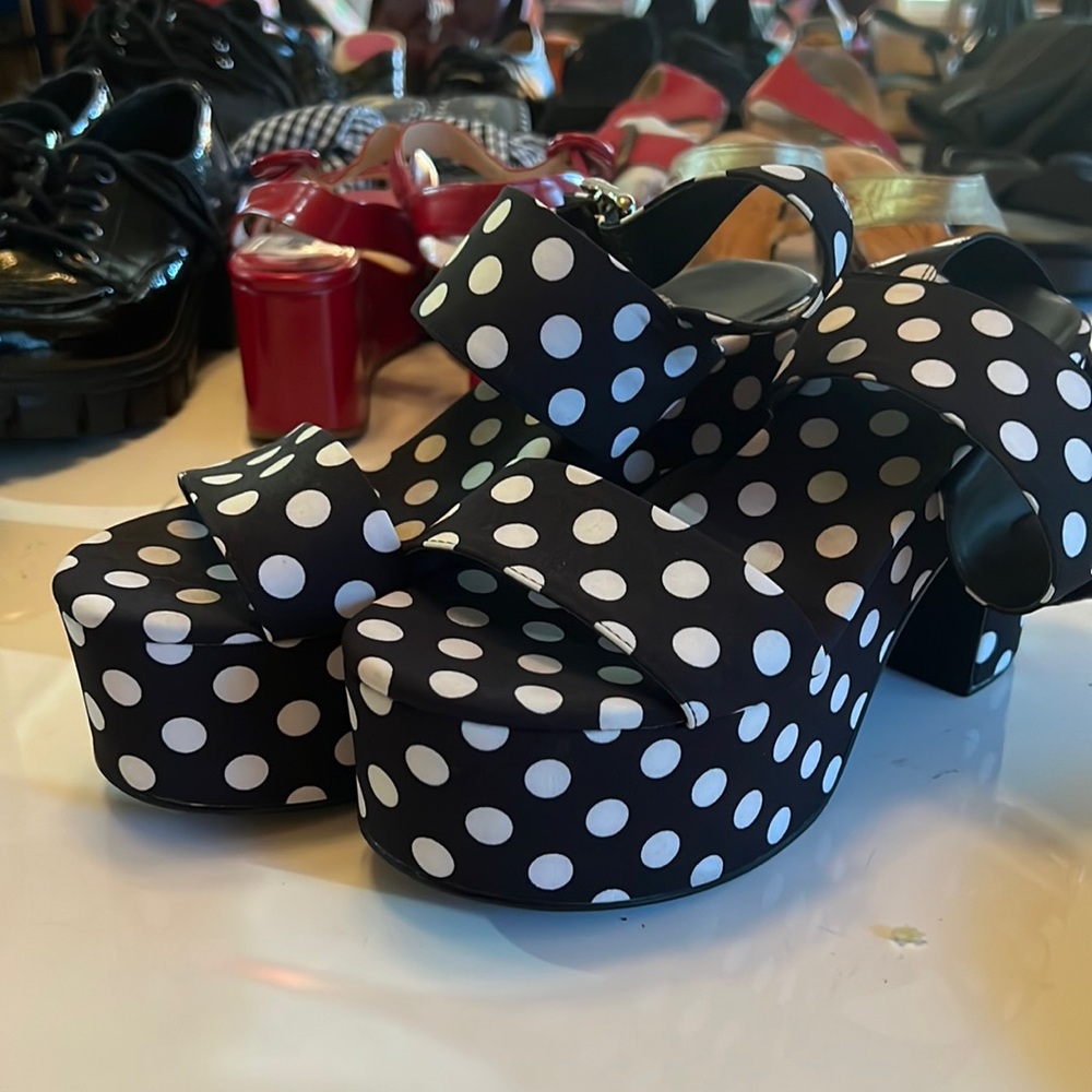 Jefrey Campbell MOODY Black Dot Lofty Platform Sandal  8.5  LAST CHANCE!!
